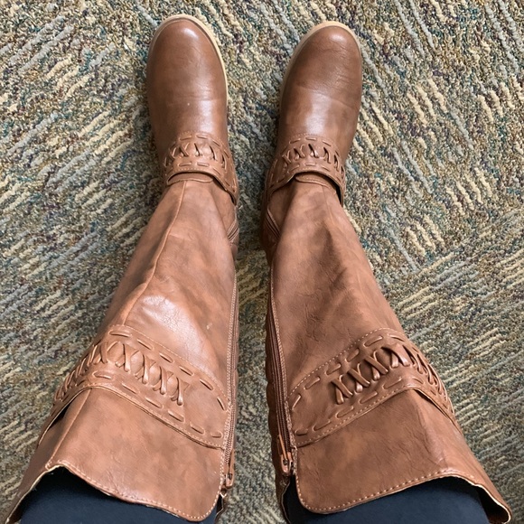 NWOT Not Rated Boots - Picture 2 of 5